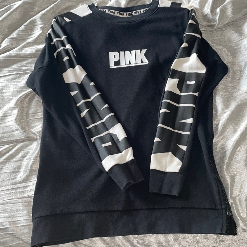 Long sleeve pink pullover
